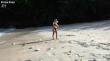 Deepthroat this stranger's huge cock on the beach