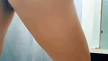Leaked homemade webcam of wet asian teen masturbating uncensored