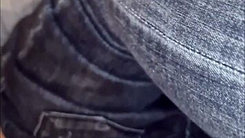 athletic latina teen rubs her big pussy till massive cumshot explosion