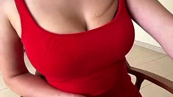 Mature Milf Webcam Masturbation Shows Off Massive Milky Natural Tits