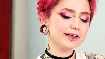 Watch this skinny anal newbie get destroyed by huge cock in casting!