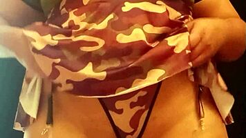 kimmyc777 heats up with curvy milf toy play