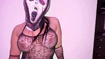ghostface can't stop pounding my wet pussy on halloween night 😈👻