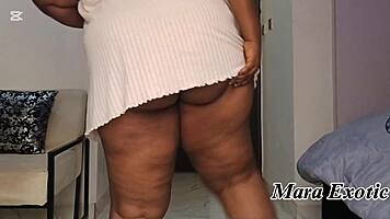 ebony milf mara exotic bounces fat ass and spreads juicy pussy wide