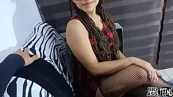 wet visit to stepbro's wife while she's home alone 💦🔥