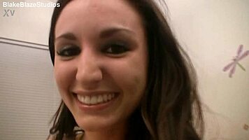 Jenny Welch's Pantyhose Ripped in Tight POV Lapdance