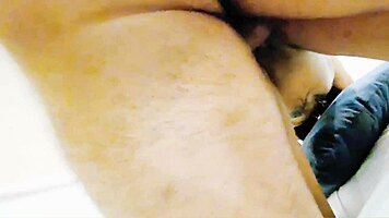 gymbro se coge a chica gym musculosa