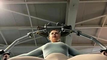 Workout and fucking in gym