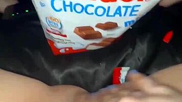 Muslim Girl Experiments With Food In Kinky Session