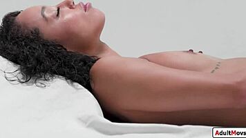 small tits ebony alexis tae masturbates