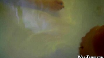 Teen Les Munched In Bath