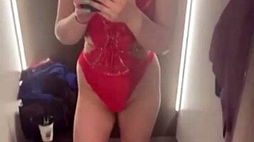 Extreme Public Show In Changing Room
