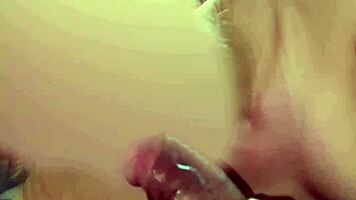 i want my pussy full of cum remove condom just dripping