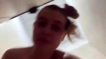 extreme squirting in the public gym with jucielussie