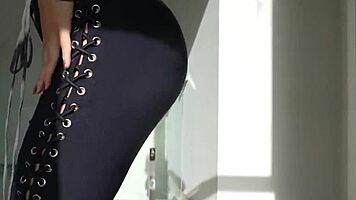 i give joi masturbation instructions in spanish
