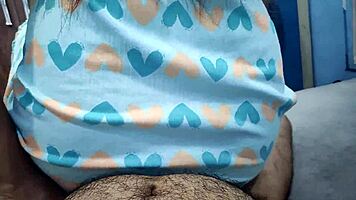 malayali wife gives blowjob and ass lick in bedroom