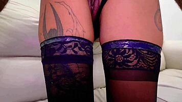 Gostosa In Black Lingerie For Wild Sex