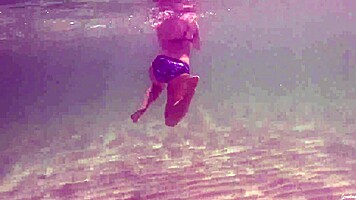 Amateur Long Legs Perfect Body Girls Relaxing Underwater
