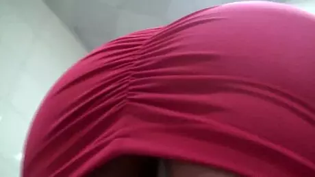 Chinese Amateur Teen 18+ Babe Gives Intense Blowjob in Homemade Clip!