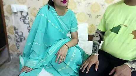 Desisaarabhabhi Feels Intense Pleasure as Stepmom Sardarni Takes Monster Cock on Friendship Day