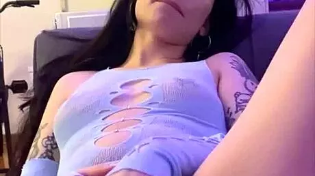 He fingers me deep then penetrates hard! Couple's intense sex! 🔥