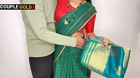 Komal's boyfriend gifts saree and bangs her hard in homemade doggystyle POV