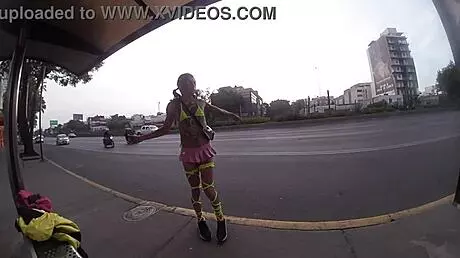 standing on tlalpan corner in minifalda as tranny public whore