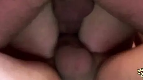 Babe Blonde Euro Nakal Mendapat Gangbang Panas di Audisi Agensi Model dengan Pria Tua