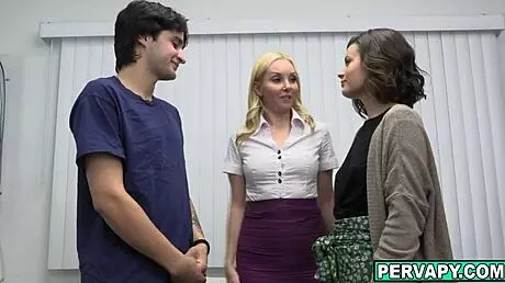 man, me and dharma jones bangin with elias cash in therapy, milf doc aaliyah love watchin!