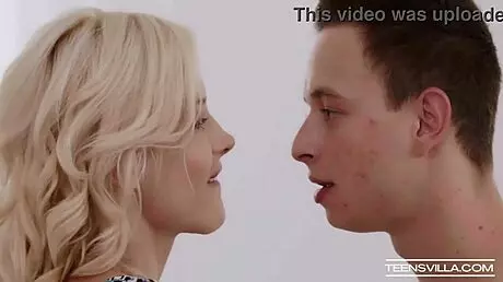 Watch nikki nuttz fuck zazie skymm in office pov sex