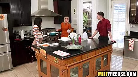 Step Family Thanksgiving Dinner