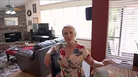 Viagra mix-up with Joslyn Jane, my friend's hot mom! 😅