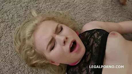 blonde teen 18+ danna ray gives her ass for rough pounding and swallows huge jizz load