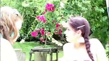 Selina Fingers Pussy to Orgasm in Pool