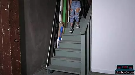 センターフォールド美女