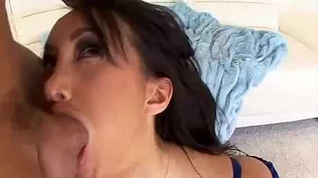 OMG! Sucking Big Rods Like a Pro in Wild POV Action. Don't Miss This Naked Deepthroat Cumshot!