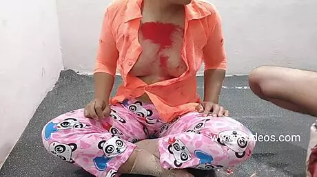 Damn! Desi girlfriend's pussy gets pounded hard in this Hindi Holi fucking video!