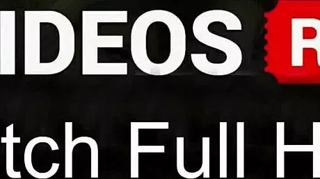 Teen pees in jeans at the shopping mall