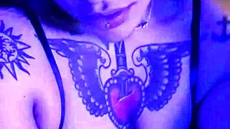 Man, I’m obsessed with this fetish Brazilian tattooed woman, her natural tits tho!