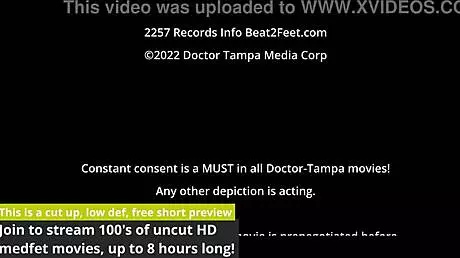 giggles feet get sandy at the beach on beat2feet - reup