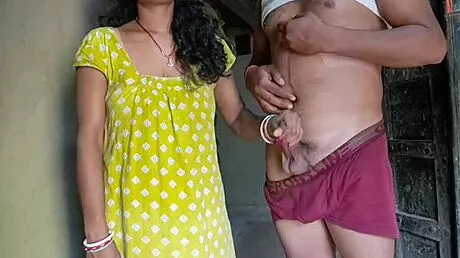 Desi NRI Gets Pounded Hard by Her Boyfriend in Steamy Session
