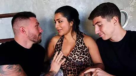 Indian Erasmus girl Yamina Khan craves two cocks for wild fun.