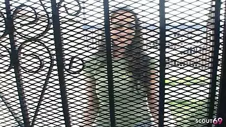 ดูสาวหน้าอกใหญ่ให้ปากมุมมองส่วนตัวแรงและเสร็จบนหน้าอกในคาสติ้งปลอม!