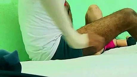 Desi couple's steamy homemade MMS sparks intimate bedroom moments