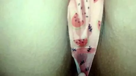 Virgin stepsister feels desire for stepfather