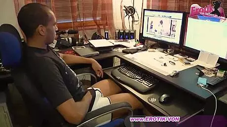 deutsches echtes amateur teen 18+-paar versucht selbstgedrehten porno