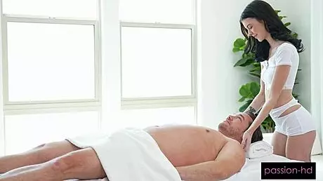 massage therapist milks big cock with her cunt