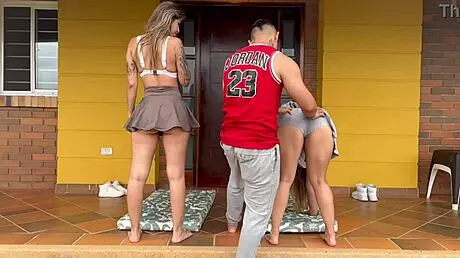 Yoga instructor fucks colombian couple whores 😏